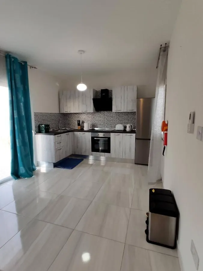 Le Reve Apartments Xghajra 0*,